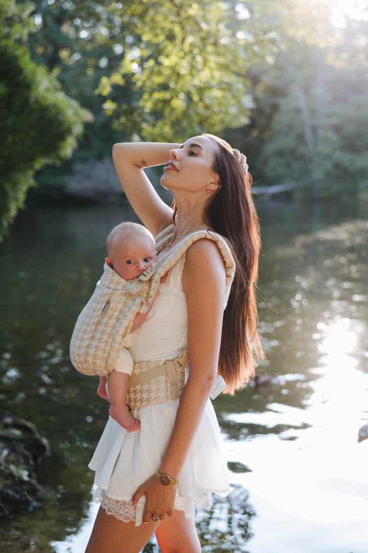 ONE EVO Sherwood Porte-bébé physiologique nouveau-né